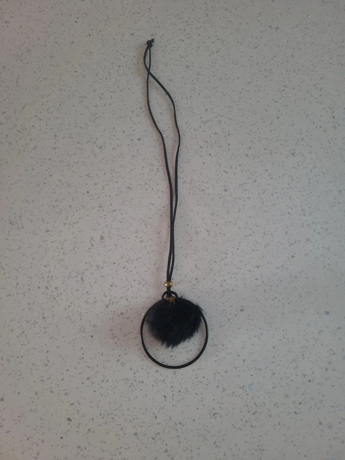Sautoir Pompom noir